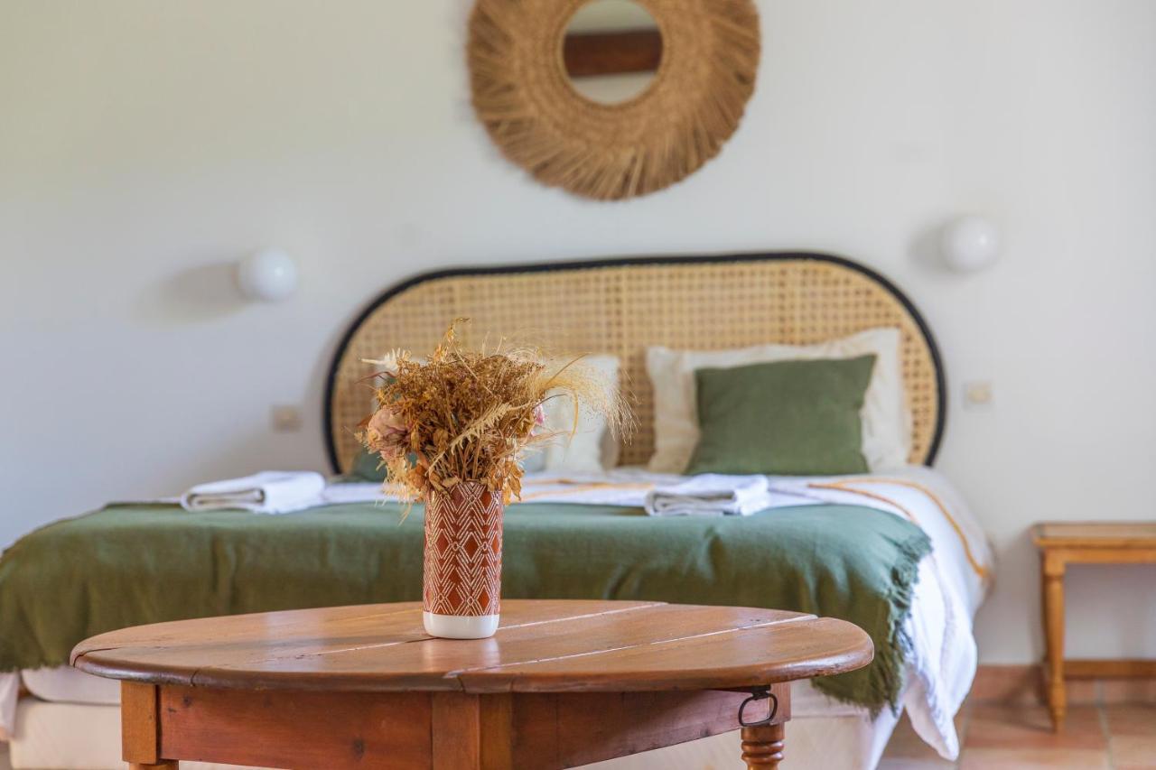 La Pampa En Provence - Les Suites Privatives Ponteves Exterior photo